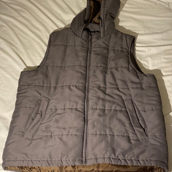 Weatherproof Other - Weatherproof Grey hooded vest
